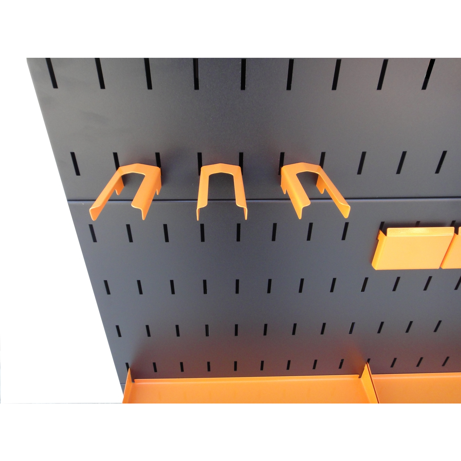 Работилнична мебел