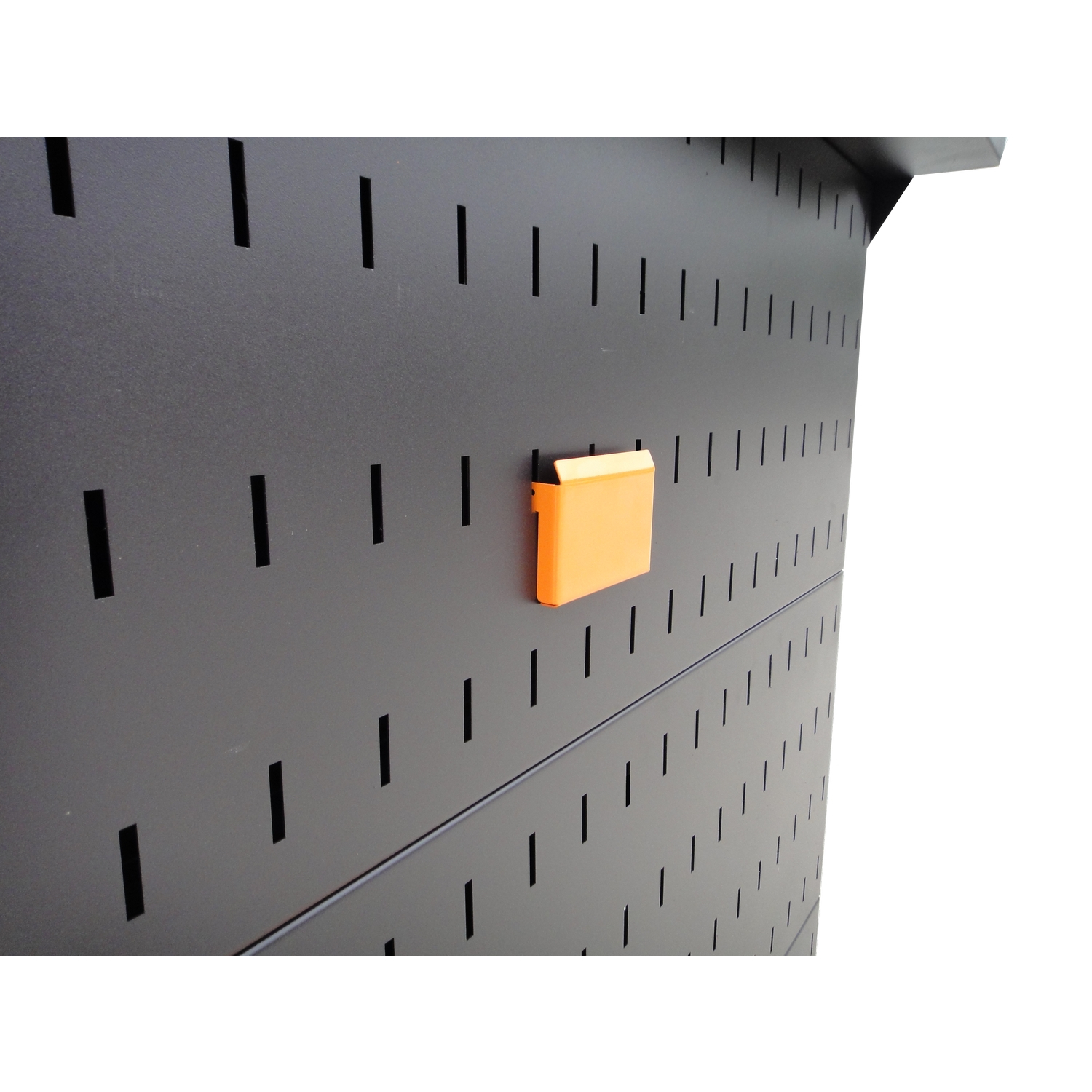 Стени и органайзери за инструменти