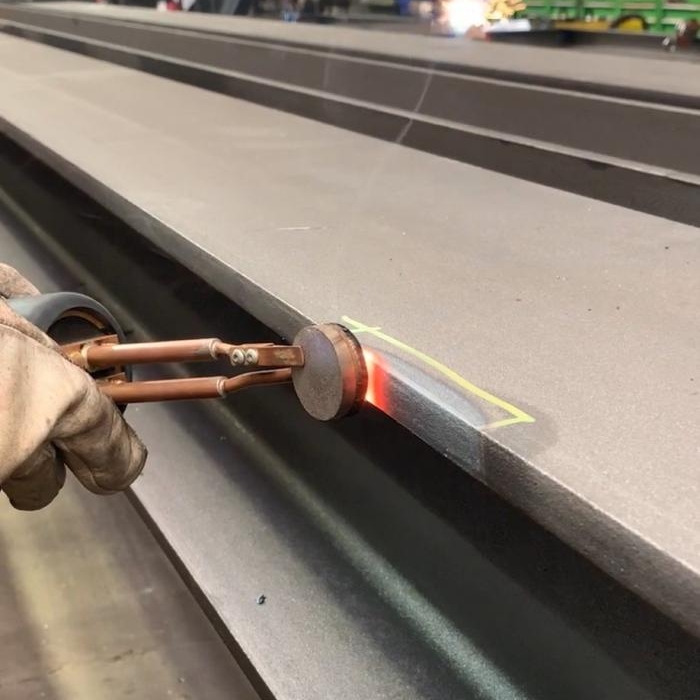 Индукционни нагреватели за металната индустрия